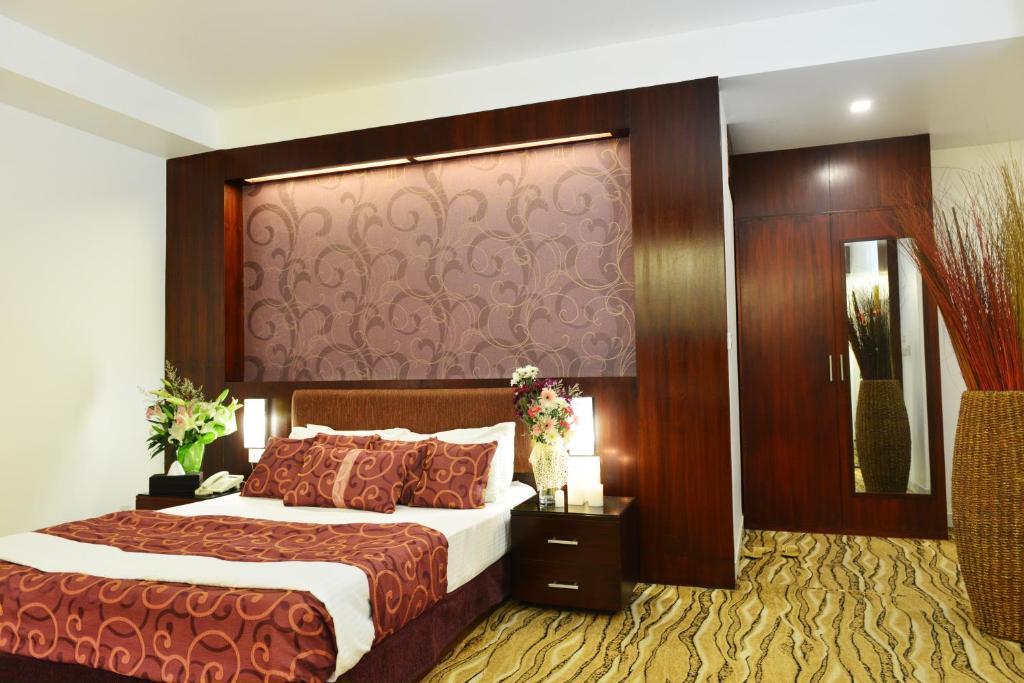 Amazon Lilly Lake View Residence Dhaka Esterno foto