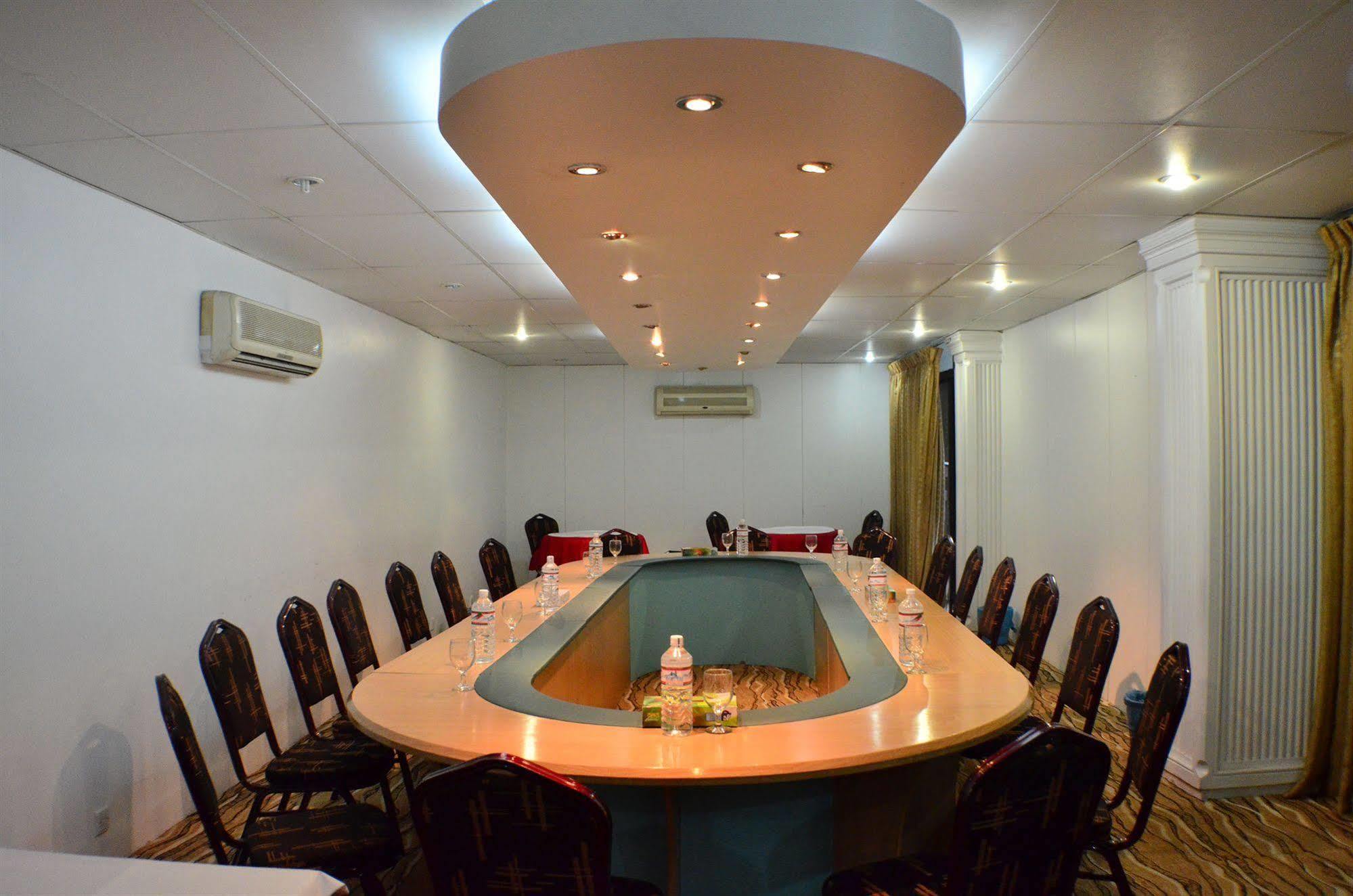 Amazon Lilly Lake View Residence Dhaka Esterno foto